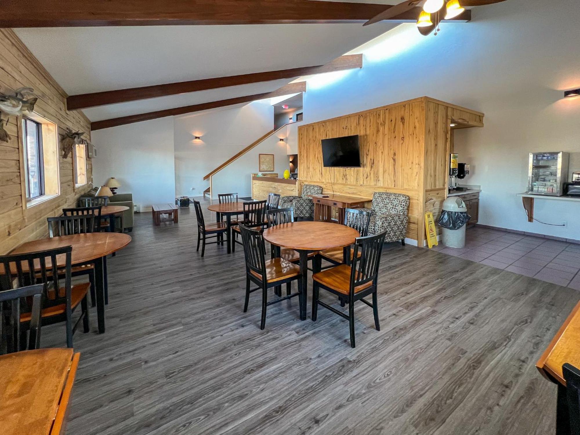 Walleye Inn Baudette Exterior photo